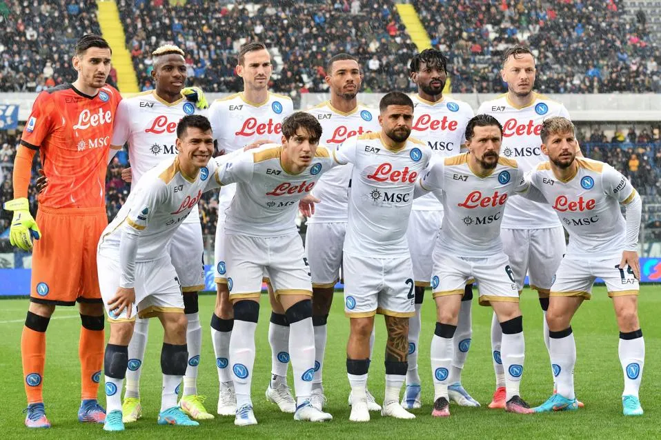 Prediksi Napoli vs Roma 25 November 2024